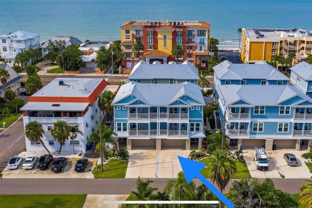 Luxurious Modern Townhouse Right Across Beach!! Table Tennis St. Pete Beach Kültér fotó