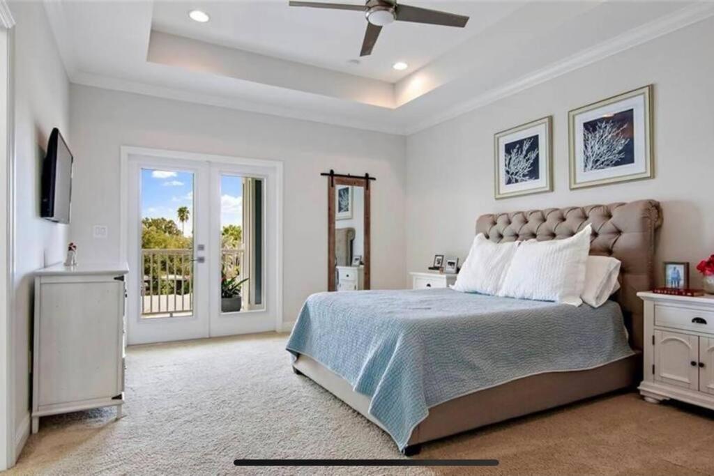 Luxurious Modern Townhouse Right Across Beach!! Table Tennis St. Pete Beach Kültér fotó