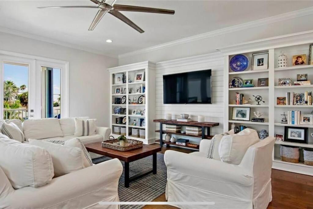 Luxurious Modern Townhouse Right Across Beach!! Table Tennis St. Pete Beach Kültér fotó