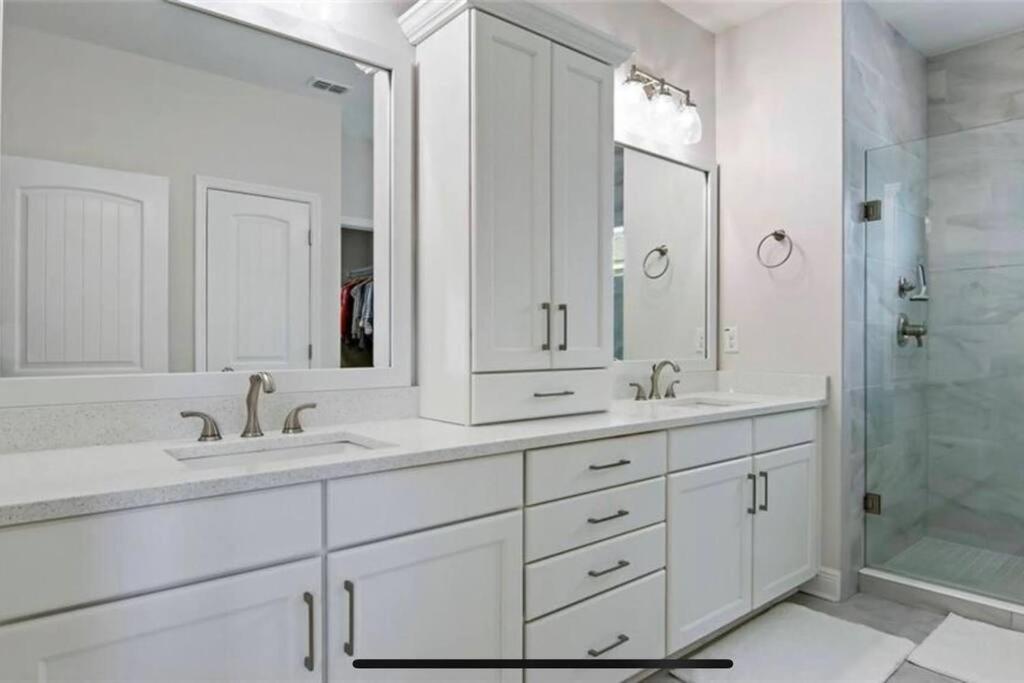 Luxurious Modern Townhouse Right Across Beach!! Table Tennis St. Pete Beach Kültér fotó